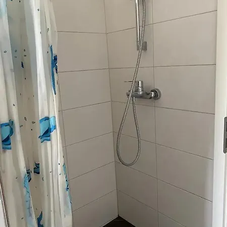 Exklusive, Gepflegte 2-zimmer-wohnung Mit Balkon Und Kuche/bad In لودفيغسبرغ